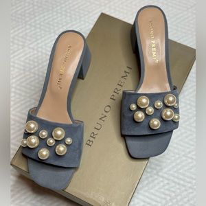 Bruno Premi Women’s Sandals with pearls Size 38